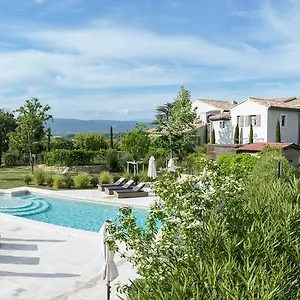 Les Petitons Aparthotel