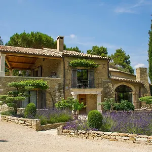Domaine Les Roullets Bed & Breakfast